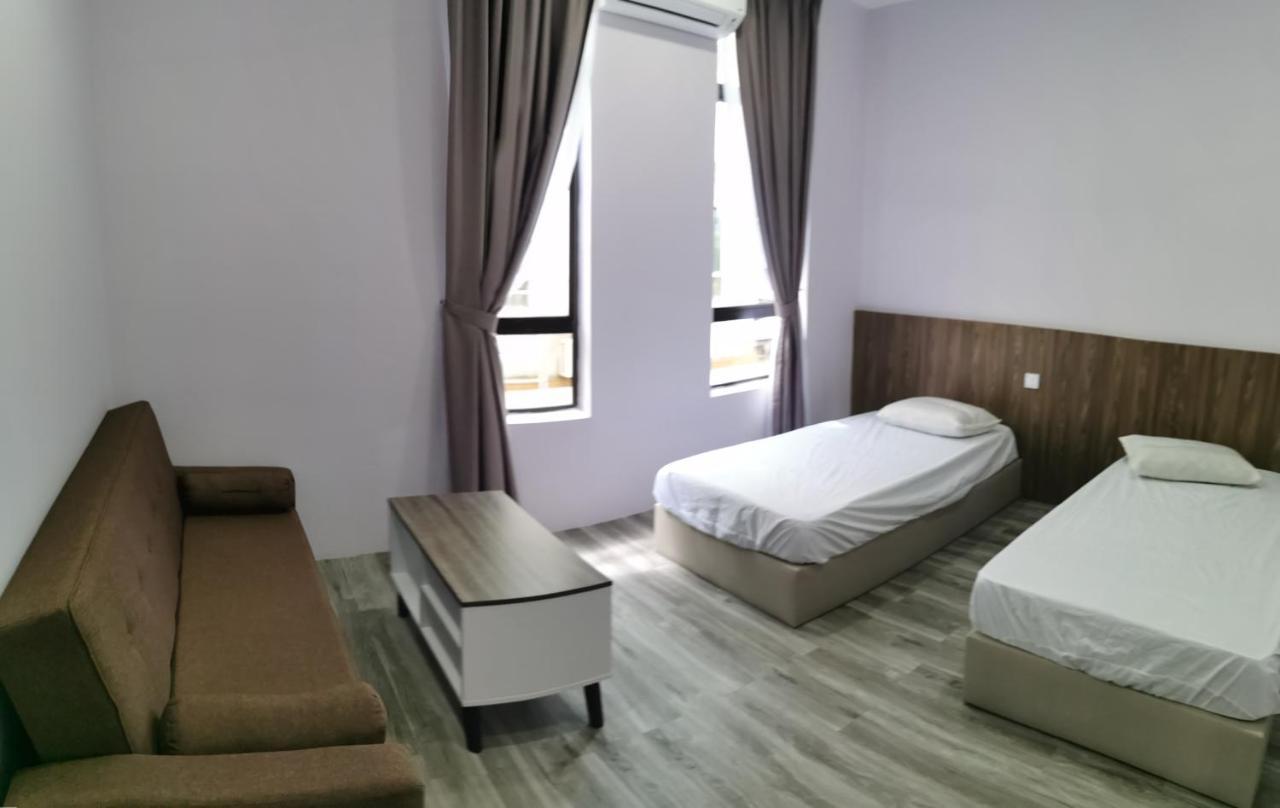 Mersingfirstfloor丰盛港二楼民宿 Екстериор снимка
