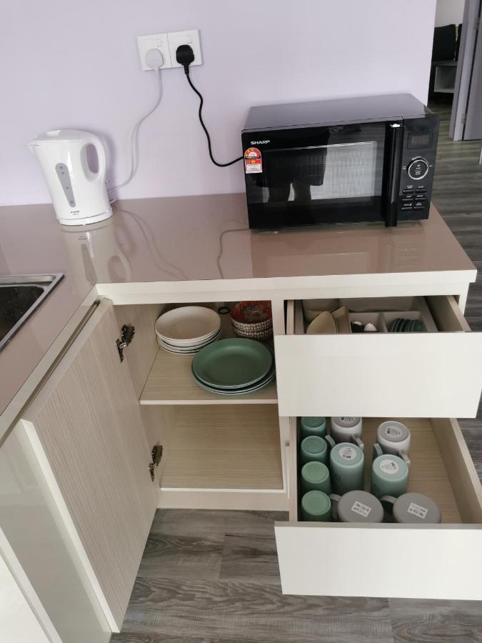 Mersingfirstfloor丰盛港二楼民宿 Екстериор снимка