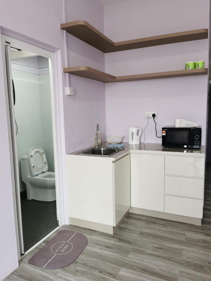 Mersingfirstfloor丰盛港二楼民宿 Екстериор снимка