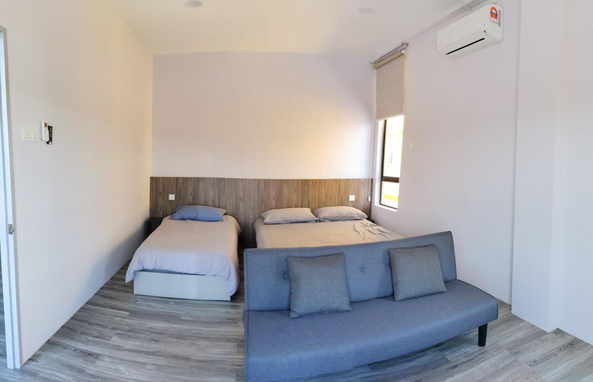 Mersingfirstfloor丰盛港二楼民宿 Екстериор снимка